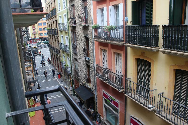 El Camino Urban Rooms Παμπλόνα Εξωτερικό φωτογραφία